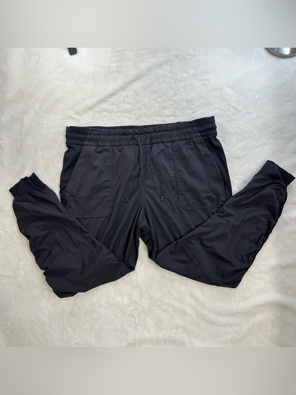 Lululemon Beyond the Studio Jogger Black Size 18